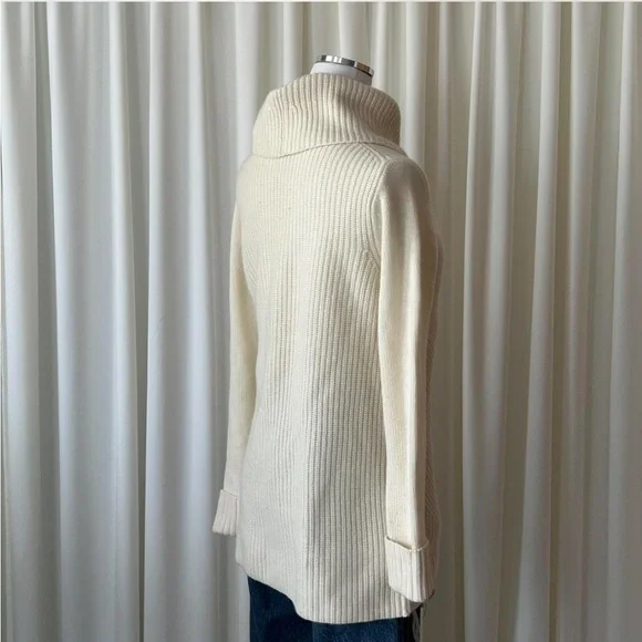 Talbots Pure Cashmere Cream Ribbed Turtleneck Sweater Minimalist. - Picture 6 of 8